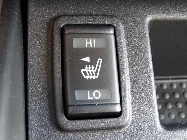 56151-3652-nissan-titan-2019-38219