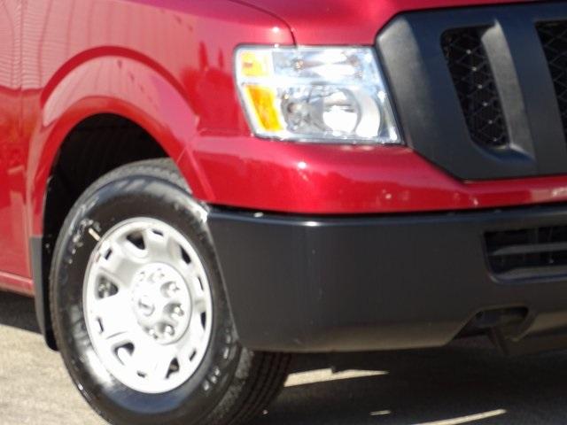 56269-3657-nissan-nv2500hd-2019-61319