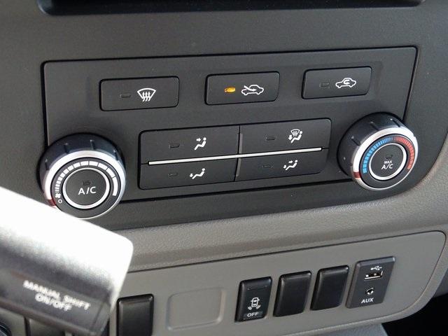 56292-3657-nissan-nv2500hd-2019-61319
