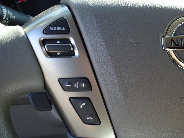 56295-3657-nissan-nv2500hd-2019-61319