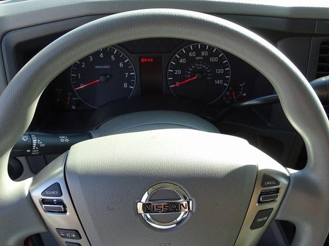 56297-3657-nissan-nv2500hd-2019-61319