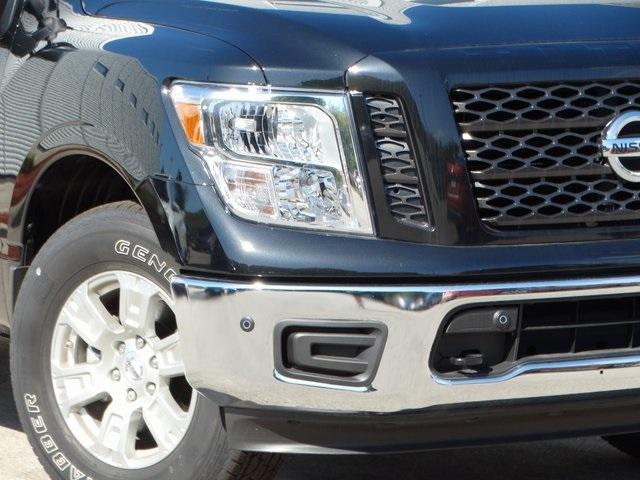56332-3659-nissan-titan-2019-38219