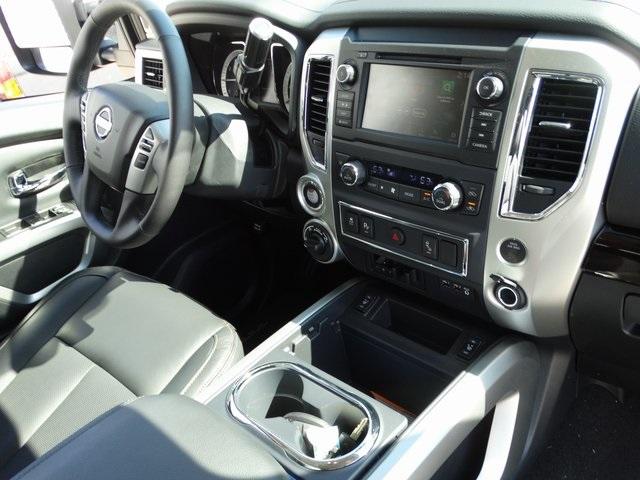 56337-3659-nissan-titan-2019-38219