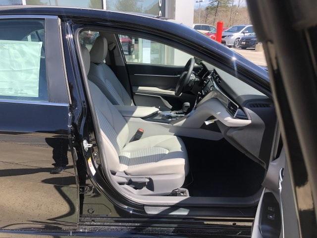 5634-toyota-camry-2019-2514