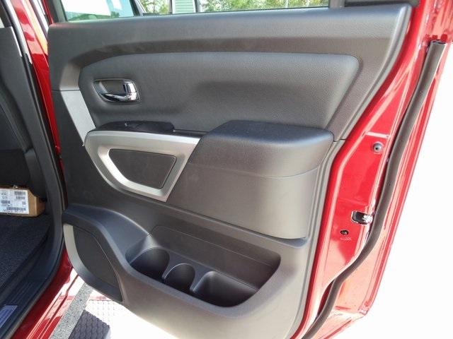 56377-3660-nissan-titanxd-2019-53219