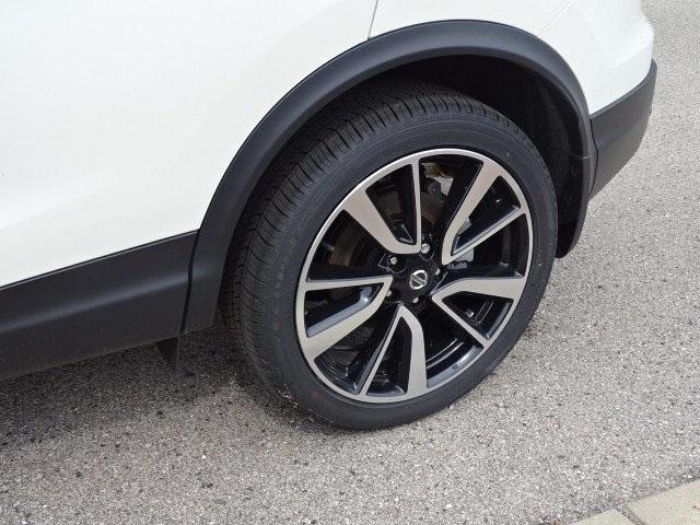 56412-3661-nissan-roguesport-2019-27419