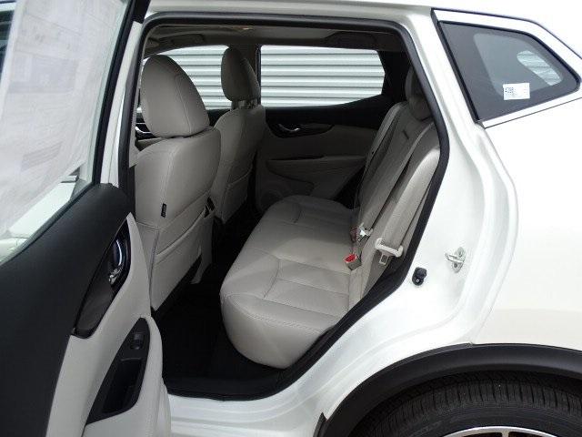 56414-3661-nissan-roguesport-2019-27419