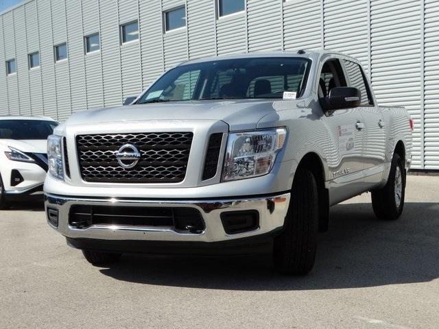 56436-3662-nissan-titan-2019-38219