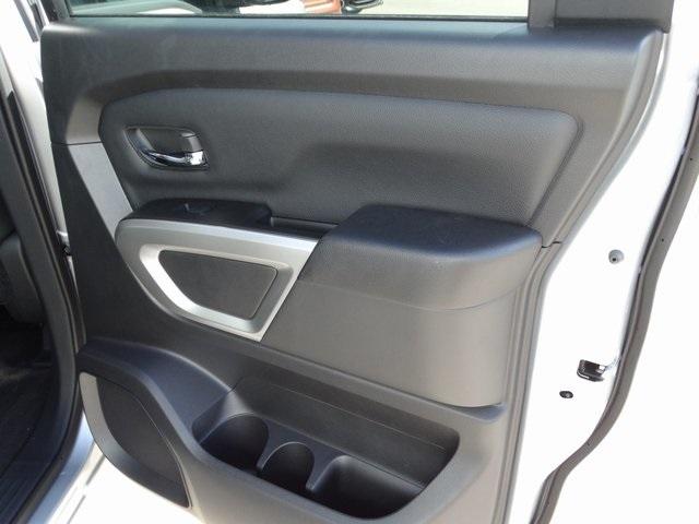 56441-3662-nissan-titan-2019-38219
