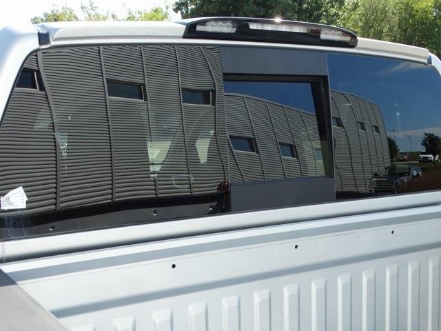56447-3662-nissan-titan-2019-38219