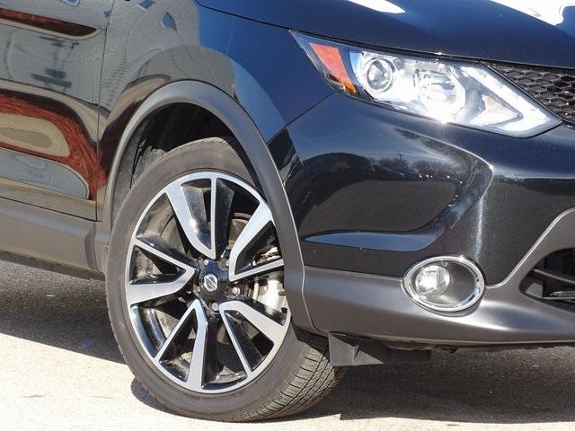 56500-3664-nissan-roguesport-2019-27419