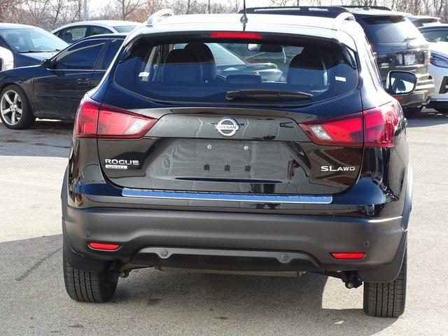56510-3664-nissan-roguesport-2019-27419