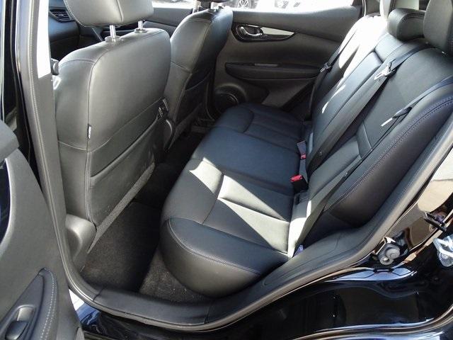 56514-3664-nissan-roguesport-2019-27419