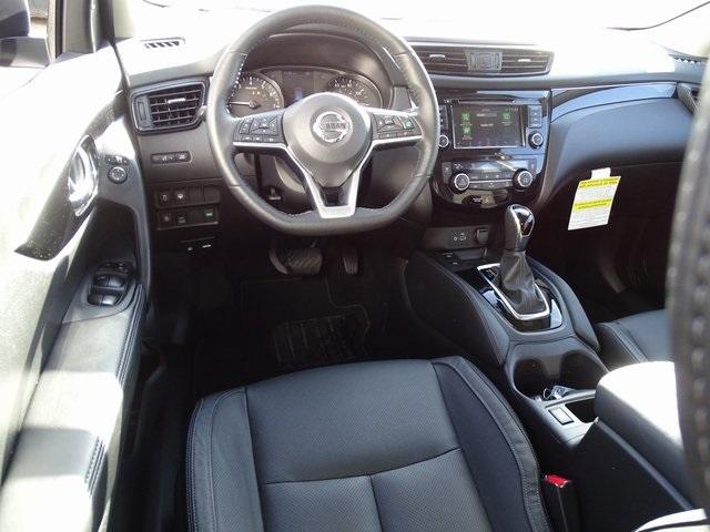 56515-3664-nissan-roguesport-2019-27419