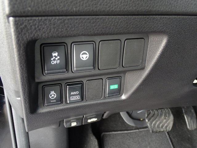 56522-3664-nissan-roguesport-2019-27419
