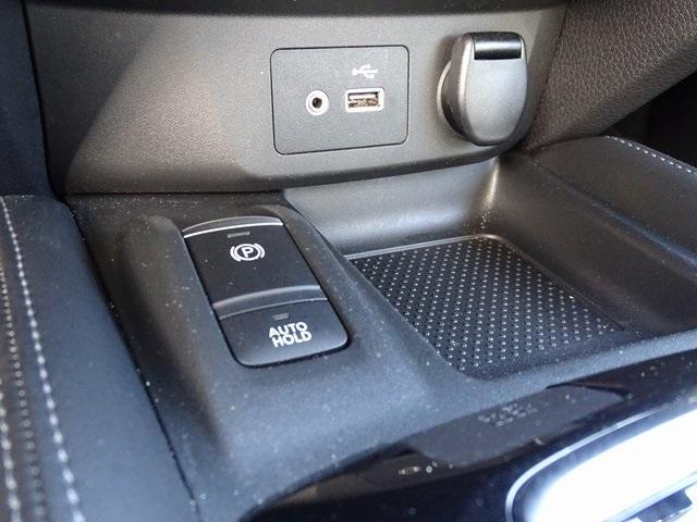 56525-3664-nissan-roguesport-2019-27419