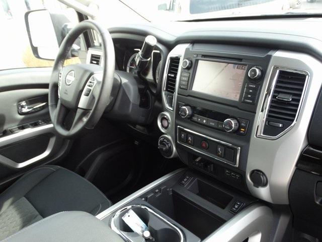 56609-3667-nissan-titanxd-2019-53219