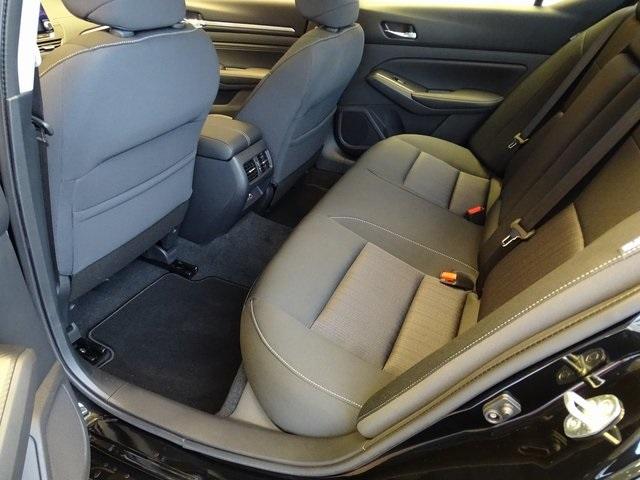 56653-3668-nissan-altima-2019-13519