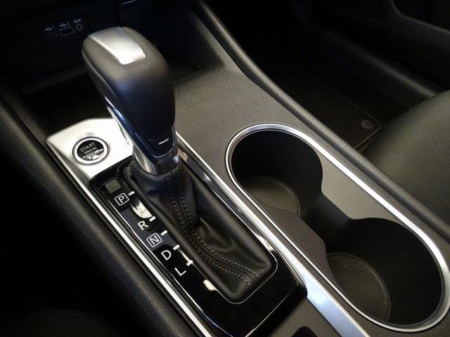56660-3668-nissan-altima-2019-13519