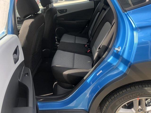 5715-hyundai-kona-2019-q0402f45