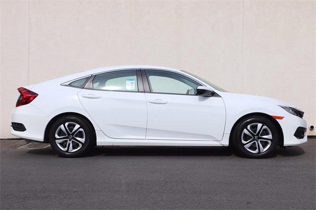 honda-civic-2017-p-19xfc2f57he209867image-5