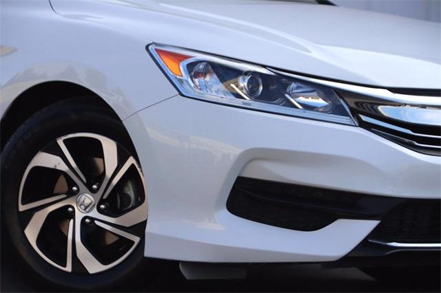 honda-accord-2017-p-1hgcr2f34ha185905image-3