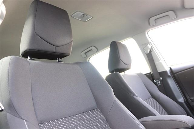 toyota-corollaim-2017-p-jtnkarje6hj529720image-15