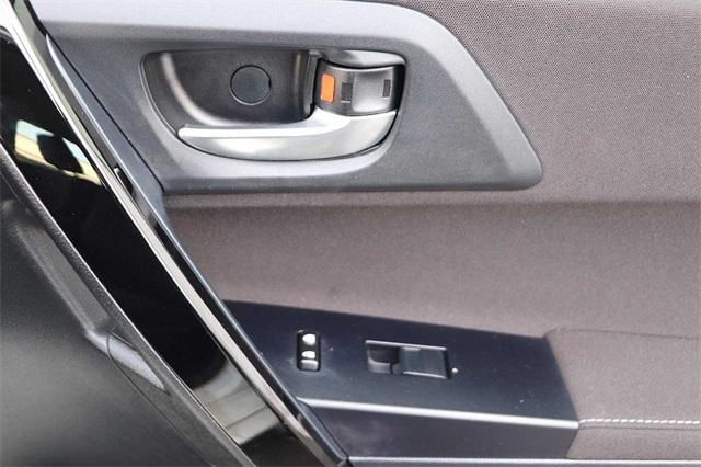 toyota-corollaim-2017-p-jtnkarje6hj529720image-16