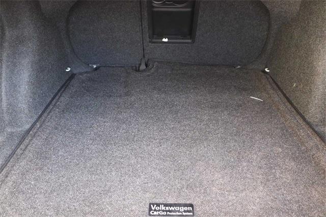 volkswagen-jetta-2016-p-3vwd17aj3gm291192image-13