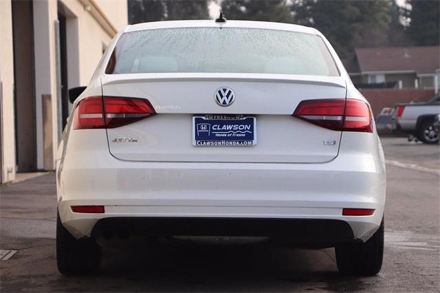 volkswagen-jetta-2016-p-3vwd17aj3gm291192image-7