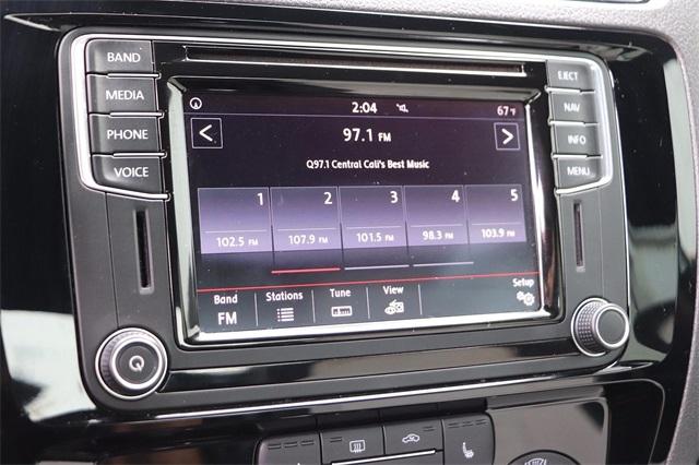 volkswagen-jetta-2016-p-3vwd17aj1gm249748image-17