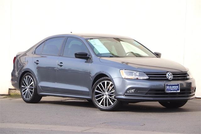 volkswagen-jetta-2016-p-3vwd17aj1gm249748image-2