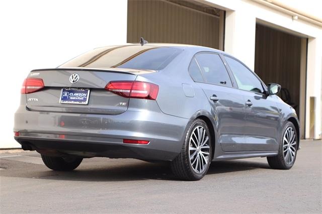 volkswagen-jetta-2016-p-3vwd17aj1gm249748image-6