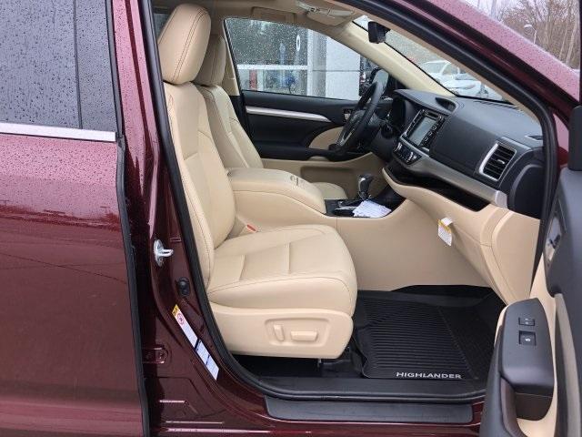 5809-toyota-highlander-2019-