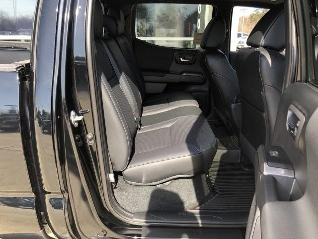 5872-toyota-tacoma-2019-7568