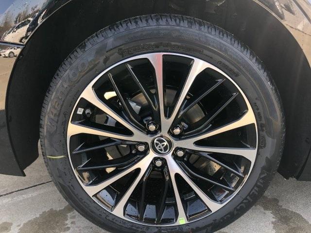 5895-toyota-camry-2019-2546