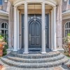 7641 Lakeridge front entrance