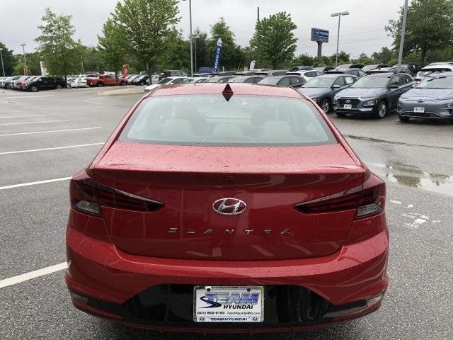 5916-hyundai-elantra-2019-48422f45