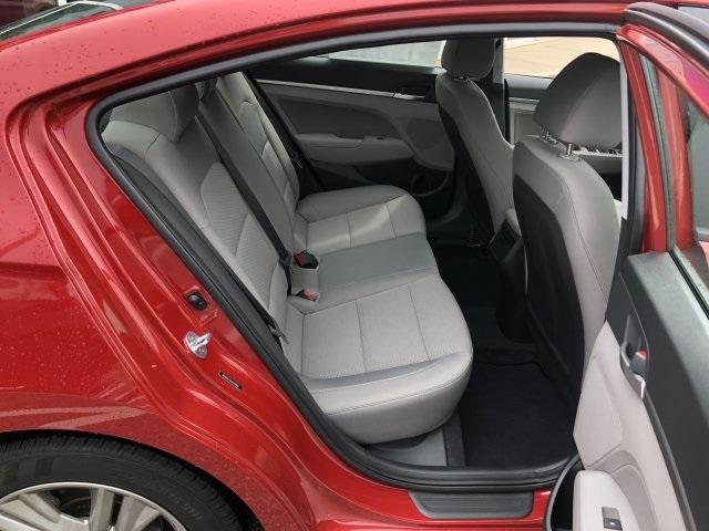 5920-hyundai-elantra-2019-48422f45