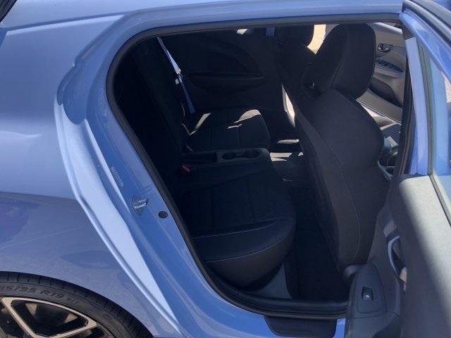 6002-hyundai-veloster-2019-f1353f45