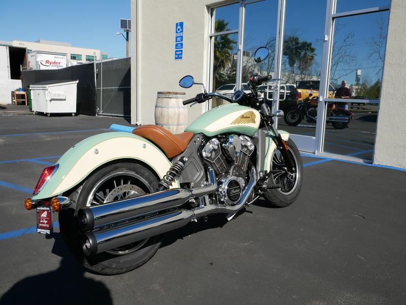 629-indianmotorcycle-scoutabswillowgreen-ivorycream-2019-7109450