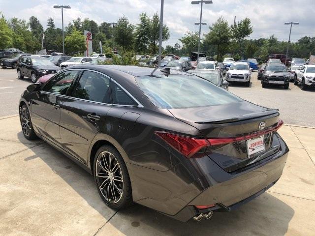 6315-toyota-avalon-2019-3548
