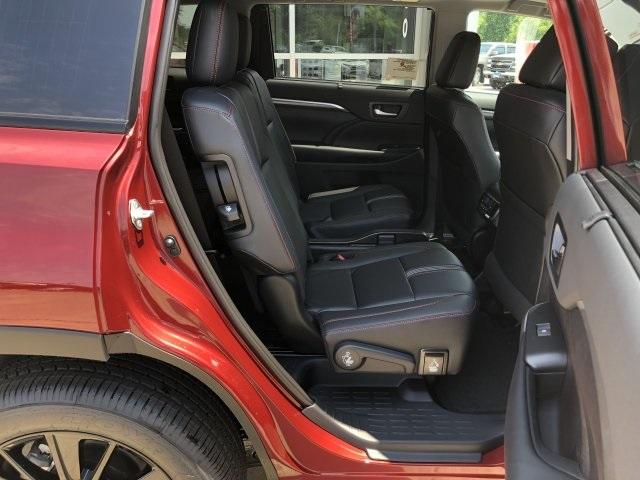 6336-toyota-highlander-2019-6952