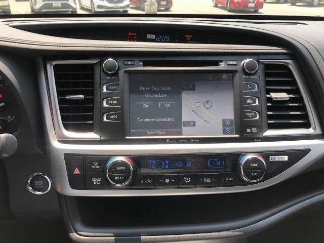 6342-toyota-highlander-2019-6952