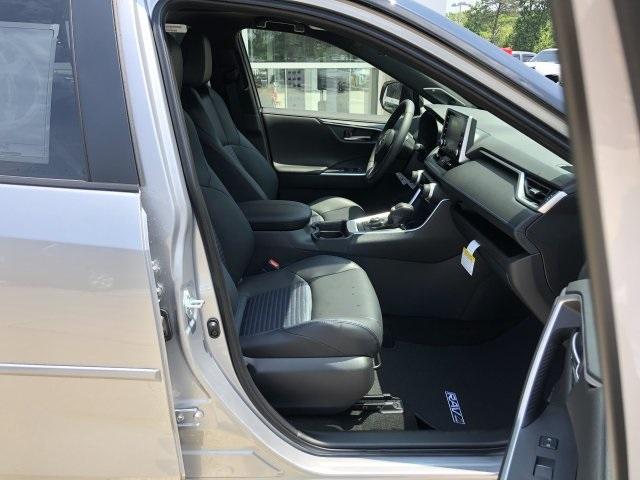 6369-toyota-rav4hybrid-2019-4456
