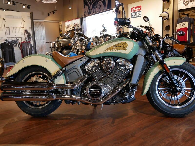 638-indianmotorcycle-scoutabswillowgreen-ivorycream-2019-7109450