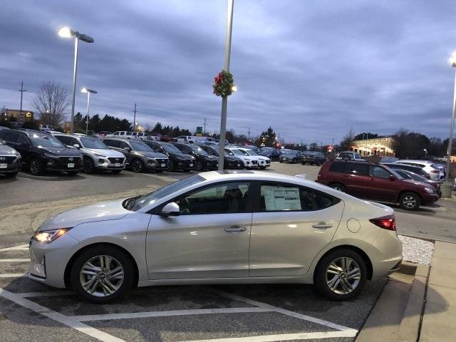 6426-hyundai-elantra-2019-48422f45