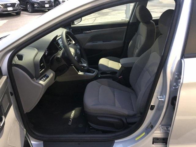 6434-hyundai-elantra-2019-48422f45