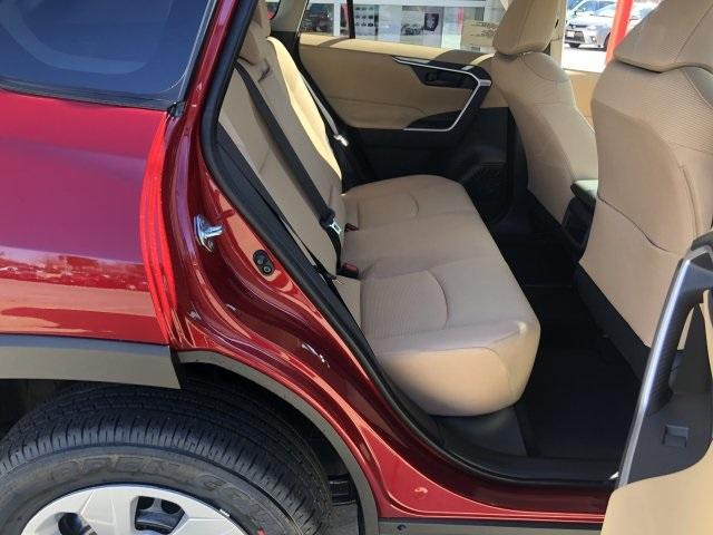 6512-toyota-rav4-2019-4432