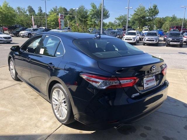 6555-toyota-camry-2019-
